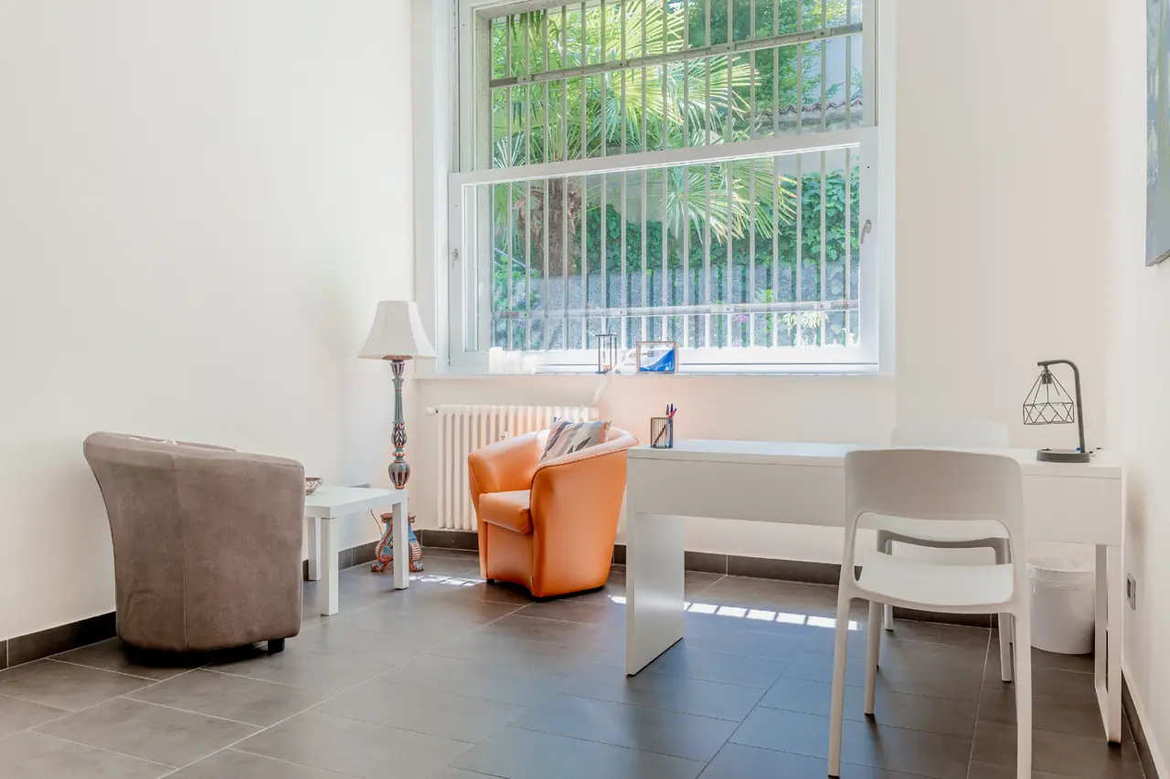 Corridoio con archi · sede WeCare Space Milano
